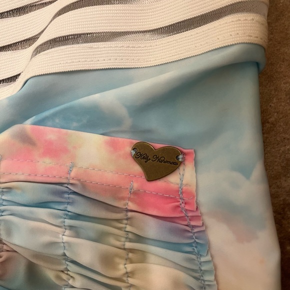 Cute Booty Unicorn Leggings - Picture 8 of 8